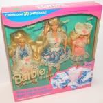 Mattel - Barbie - Sharin' Sisters Gift Set with Barbie, Skipper & Stacie